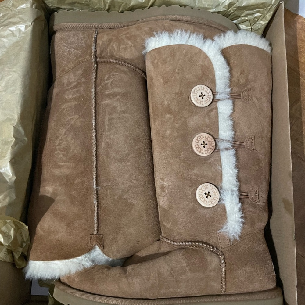 Bailey Button Triplet Uggs